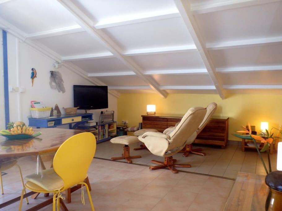 Charmant Et Spacieux Studio A 50M De La Plage Le Diamant Dış mekan fotoğraf